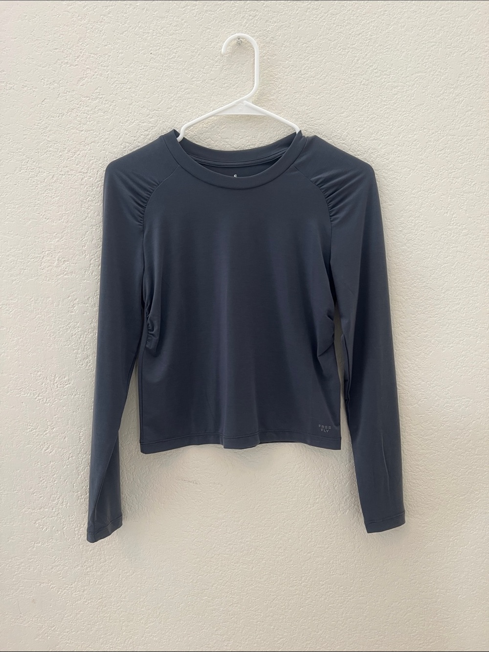 Free Fly Women's, Size small, long sleeve shirt NWOT